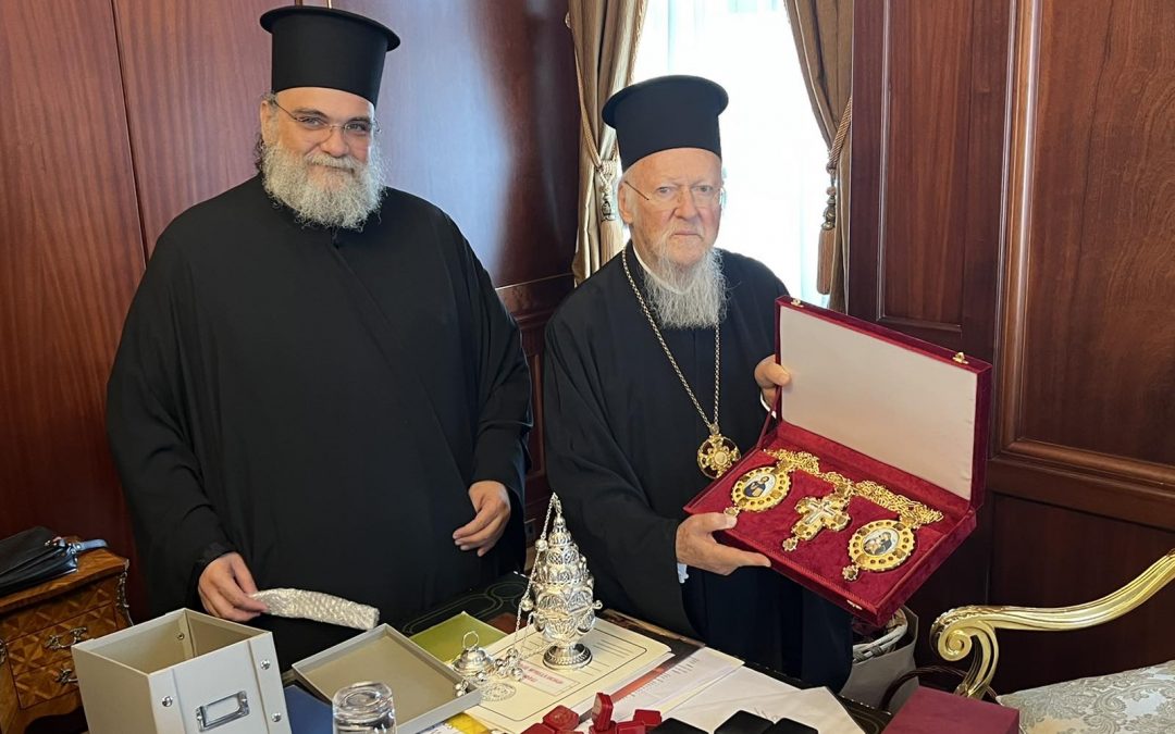 Credința mântuitoare nu face casă cu slava deșartă. Credincioșii greci îi resping pe schismaticii ucraineni, pe când ierarhia este înclinată spre compromis